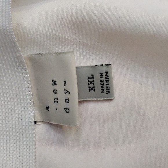 SOLD A new day pink tie dye skirt - Picture 2 of 3